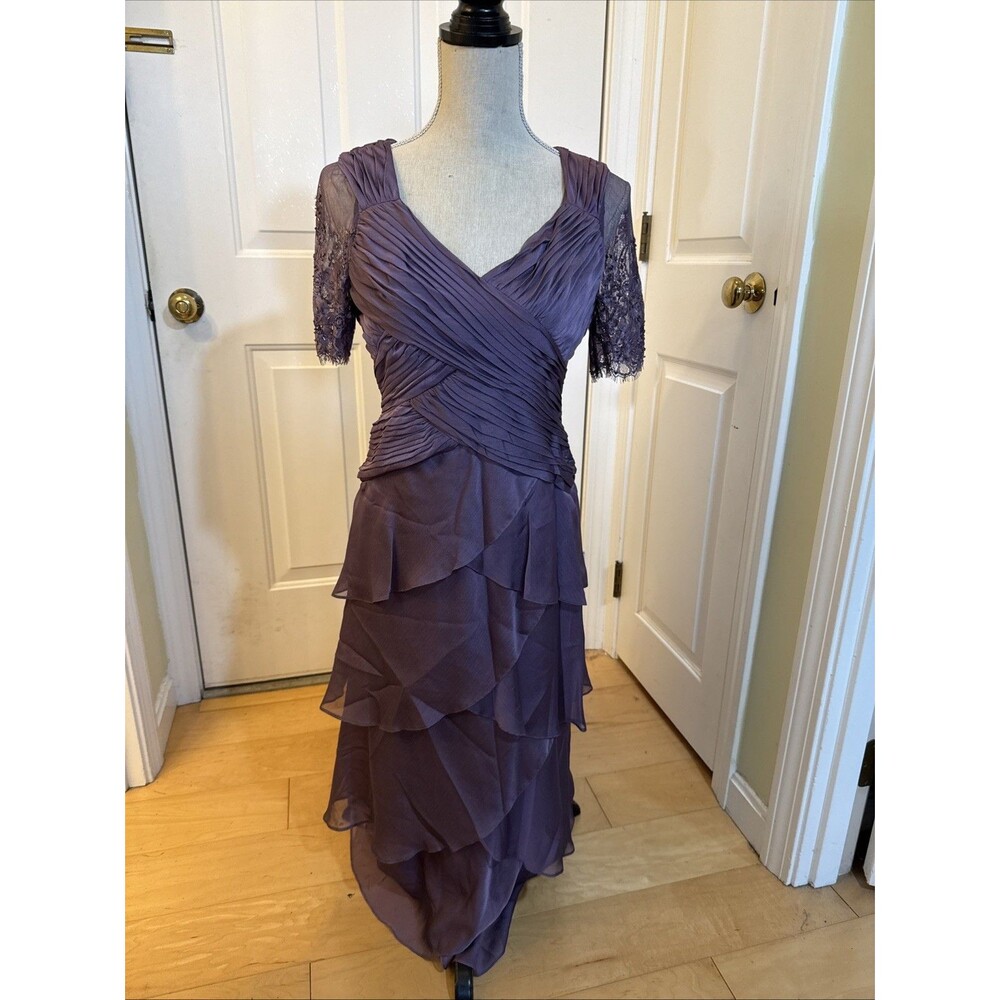 Y2K VAMP RUFFLES adrianna papell Purple Tiered Short Sleeve Dress Women’s Size 6